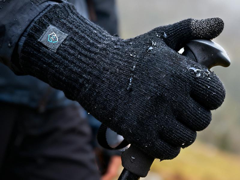 Featured image of DexShell waterproof knitted glove